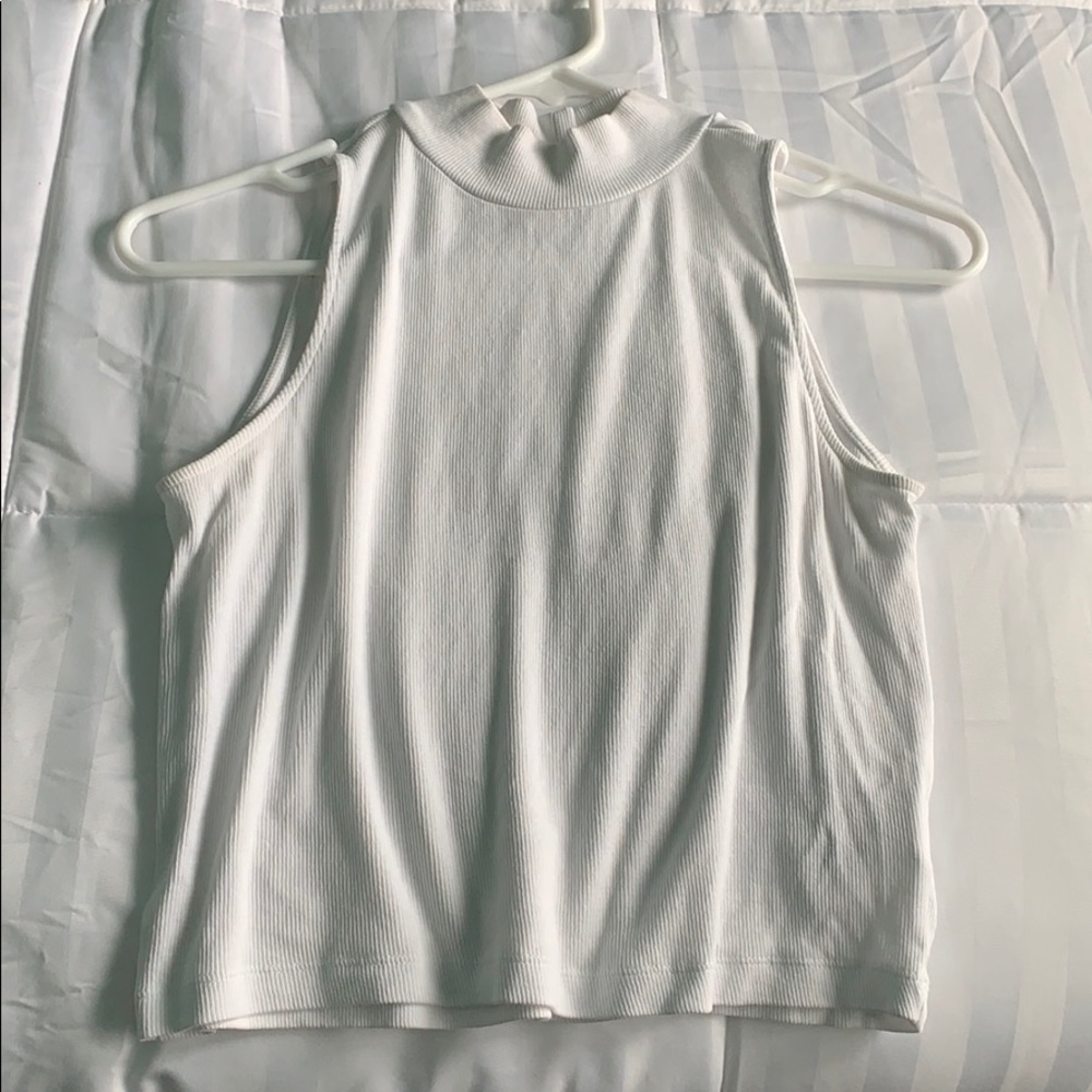 White crop top